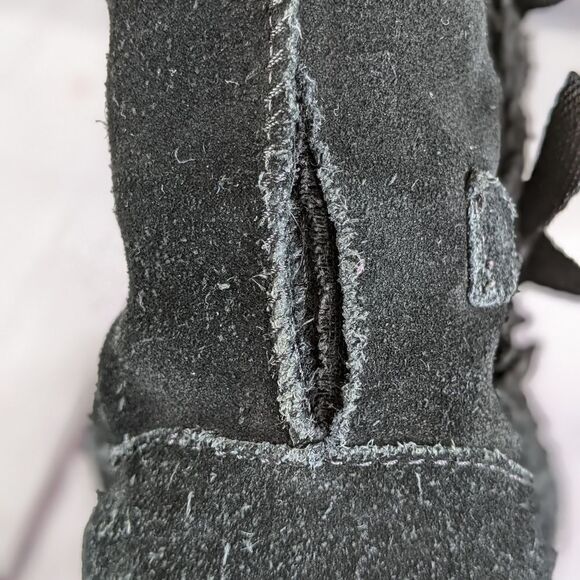 Koolaburra by UGG® Kids Victoria Short Boots - Picture 7 of 10